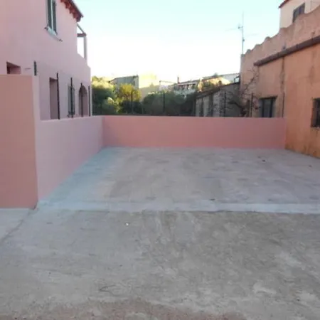 Apartment Pettirosso 3 *